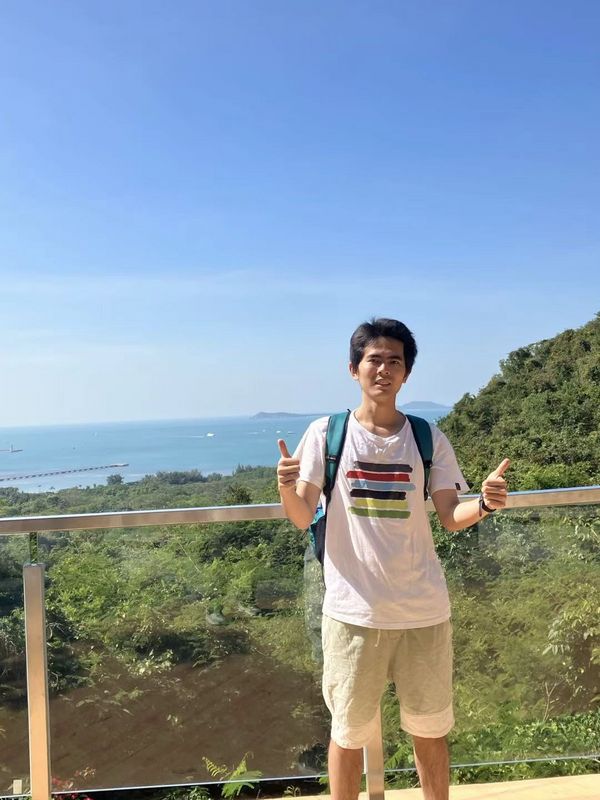 Qirui Hu